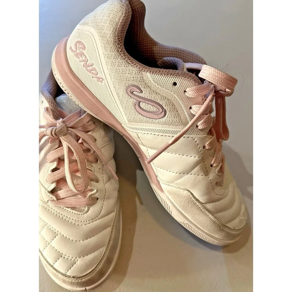 Senda Futsal Shoes